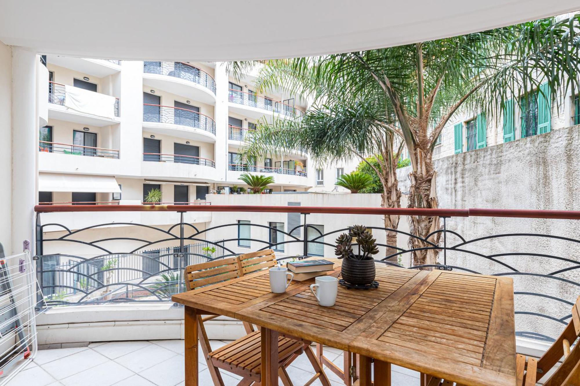 Nice 1 Bedroom Downtown Carre D'Or With Garage Exterior foto